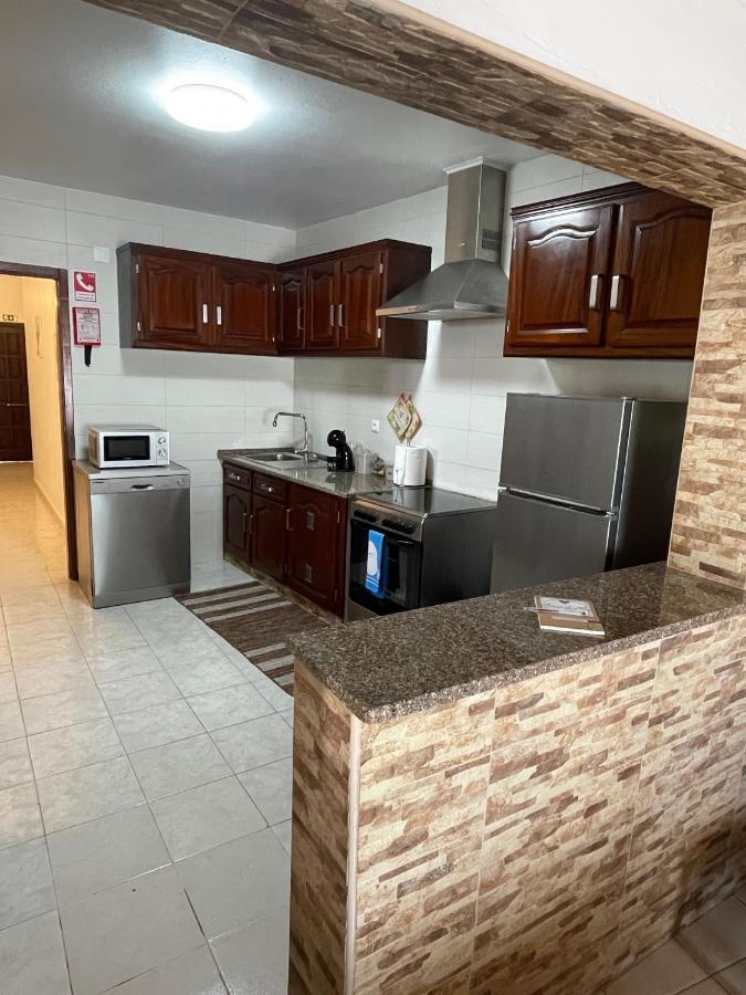 Vila Alojamento Amor De Mae São Teotónio Exteriér fotografie